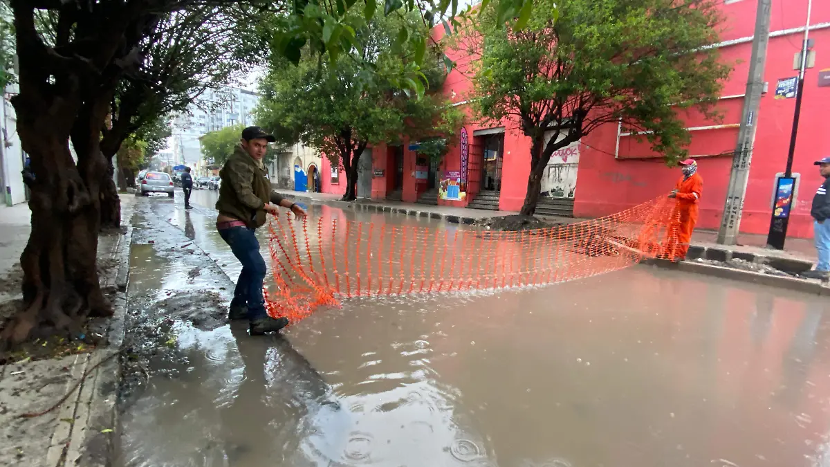 Lluvias en Puebla generan afectaciones en 20 restaurantes